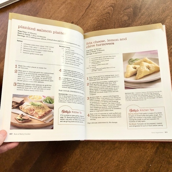 Betty Crocker Cook Books, Set of 2, Best Of Betty Crocker & Cake Decorating - Picture 9 of 15